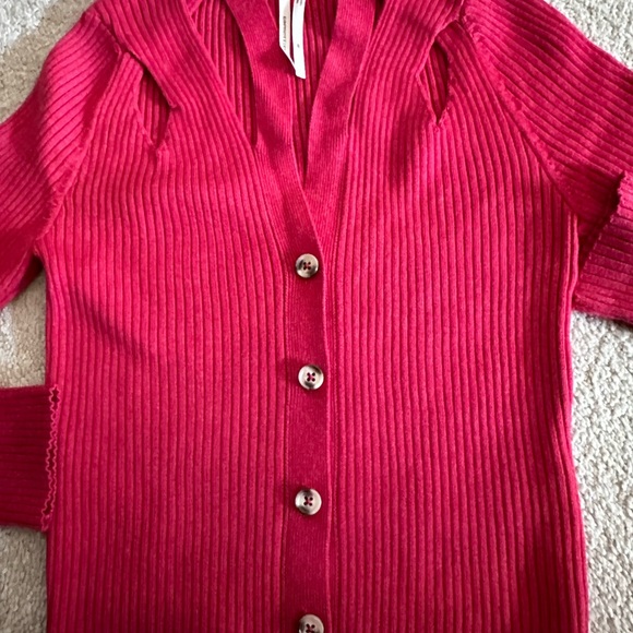 Red Ribbed Button-Up Cardigan - Picture 5 of 6